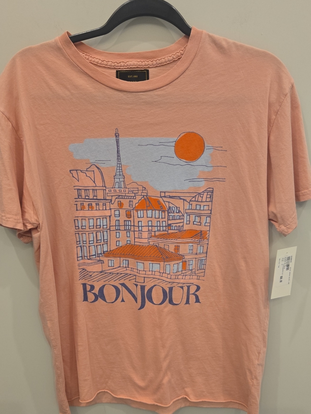 NWT Retrobrand Bonjour Graphic Tee - Crewneck Shirt. Salmon Pink. Medium.